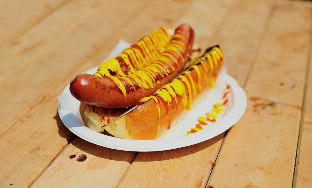 Coming up this week

Today

12-2 <a href="/foodpark_Cam/">foodPark®</a> #GoWest
6-9 <a href="/thearchitectcb3/">The architect</a> with burgers, beers &amp; 'dogs