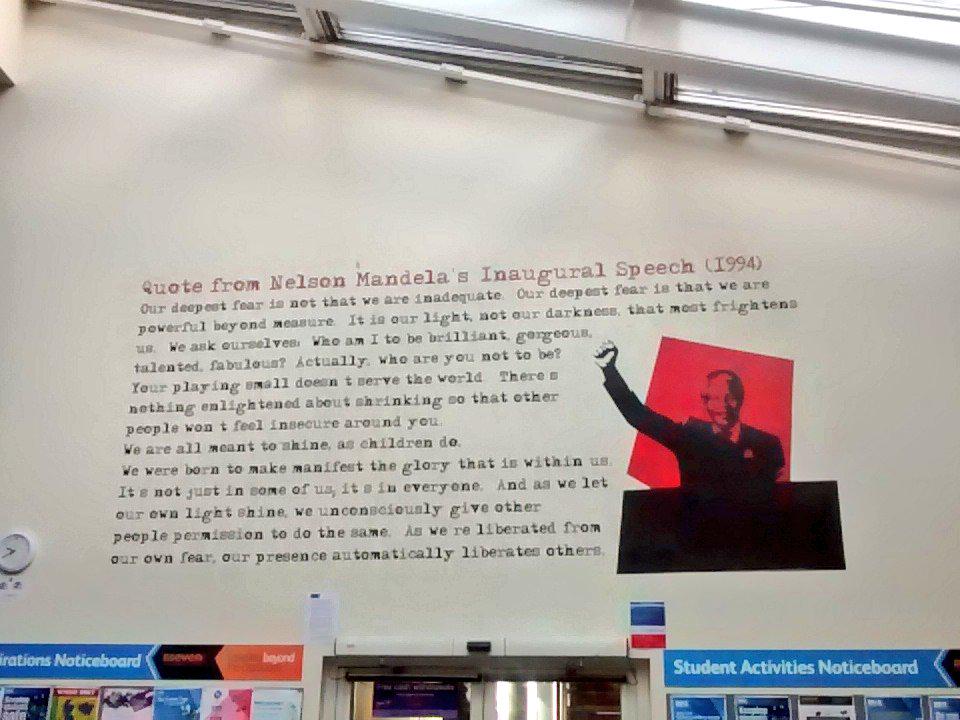 Challenge_Hack's tweet photo. At @BSixCollege this week for Real Challenge Design Week and it's great to see all these inspirational quotes around http://t.co/RAcGyHKYeS