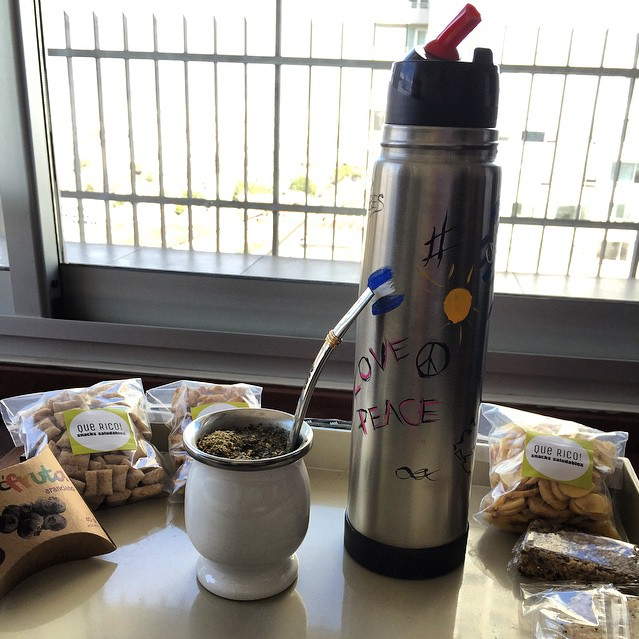 #relaxdesayuno #home gracias a @quericosnacks ✌?️✌?✌?#prework #saludable http://t.co/v1D04QjRII