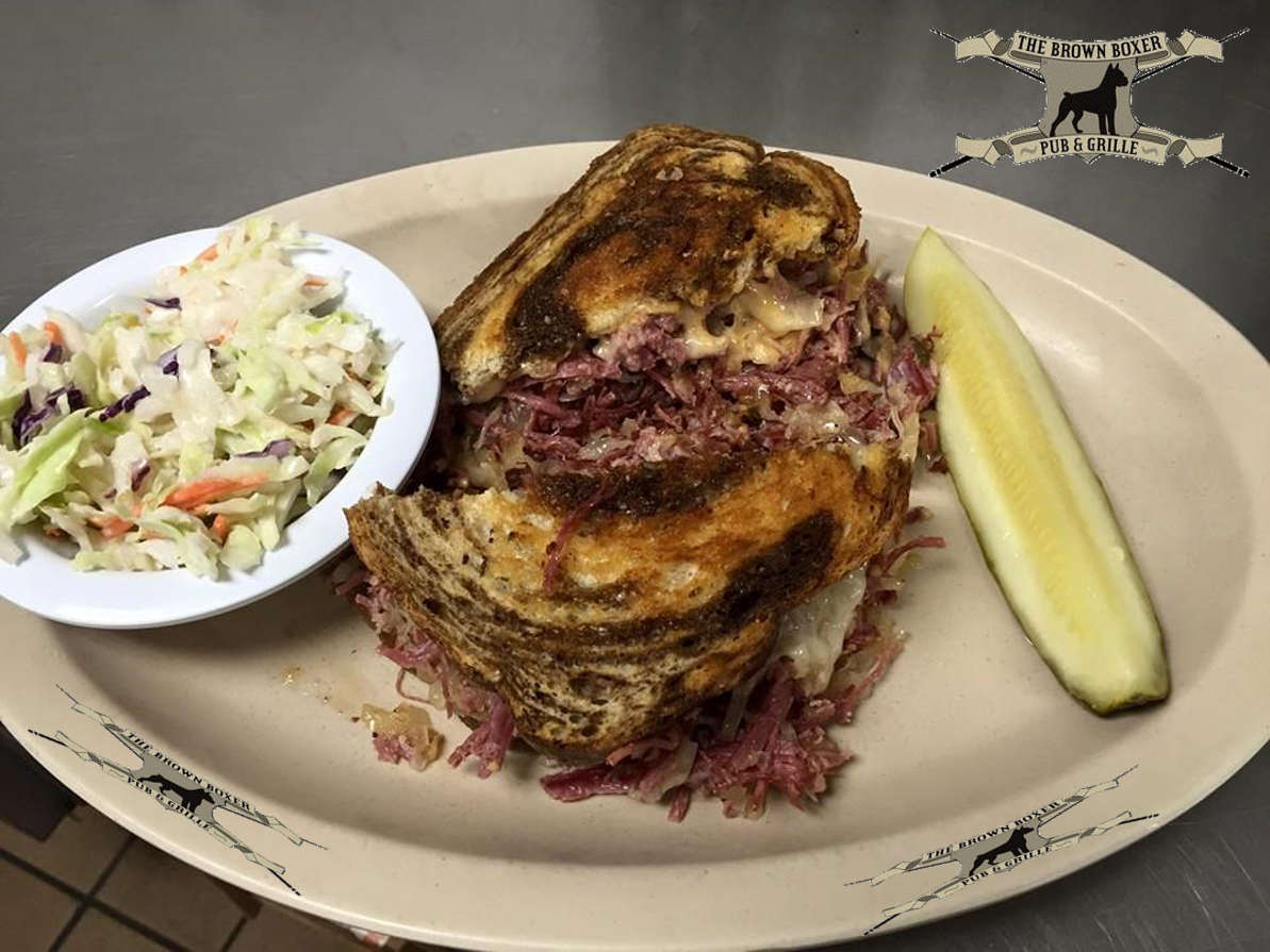BrownBoxerCLW's tweet photo. And @Arbys claims "we have the meat". Obviously they haven't seen our #reuben . $5 BB Lunch til' 3pm #thebrownboxer http://t.co/gUQeXCmaDO