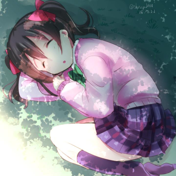 にこにー 生誕祭おつかれさまぁぁぁぁ! リラックスできるのはやはりこの服 #ラブライブ版深夜の真剣お絵描き60分一本勝負 