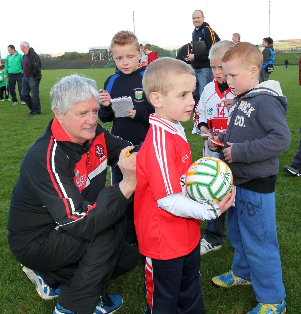 Doiregaa's tweet photo. Derry #GAA statement on the resignation of Brian McIver. http://t.co/MR14qVelN4 http://t.co/B24tZvPkle