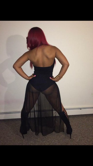 EXACTLY 1 YEAR AGO 👀🍑 http://t.co/eaycReyOyM<a href="/tag/mybody"class="tags"><span>#mybody</span></a>