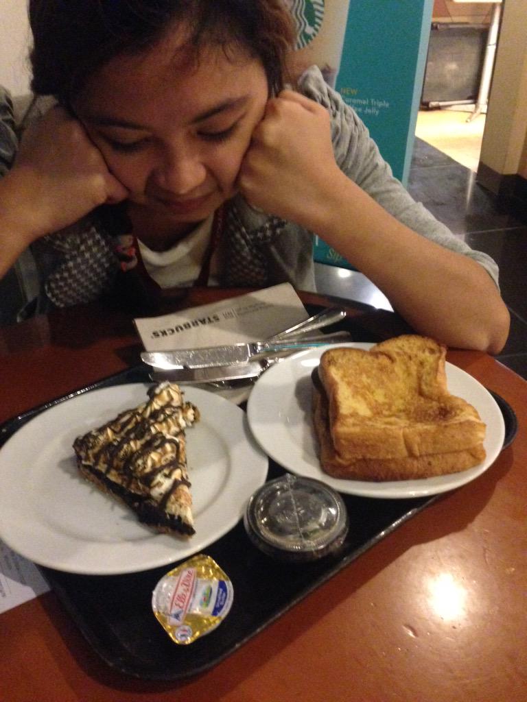 meetmitsui's tweet photo. Had a cute date with @itsdeianNie before class today, and I was happy. #lilsis #saranghae #kpopalert hahaha! ๐๐๐๐โ๏ธ http://t.co/lNdKS0EpoX