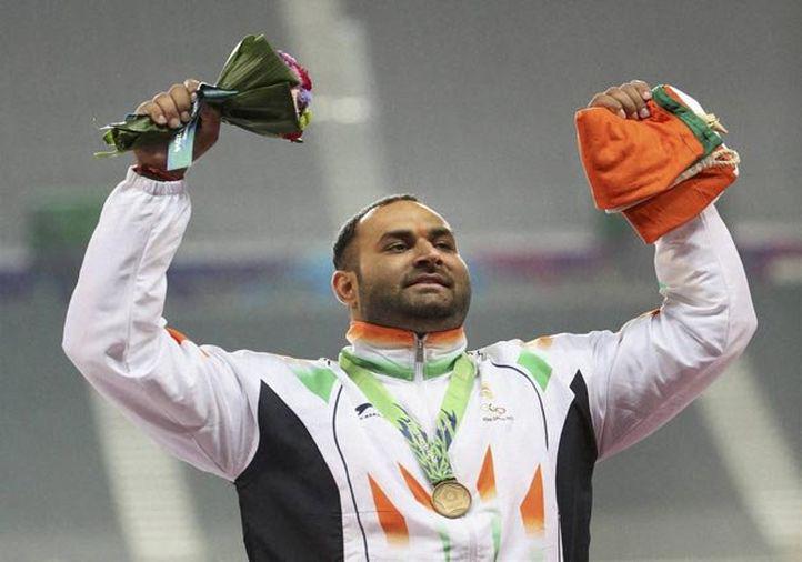 ScoopWhoop's tweet photo. Inderjeet Singh, the best #ShortPutter in Asia, remains #unemployed: http://t.co/x73KDz3JxL http://t.co/6mbsS1QChp
