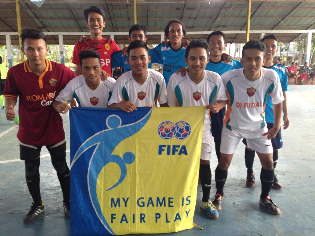 perinduTOBAT's tweet photo. @LimaPemalang http://t.co/kl5Jer8CF9