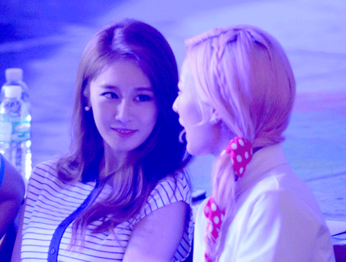 Résultat de recherche d'images pour "jiyeon and bomi"