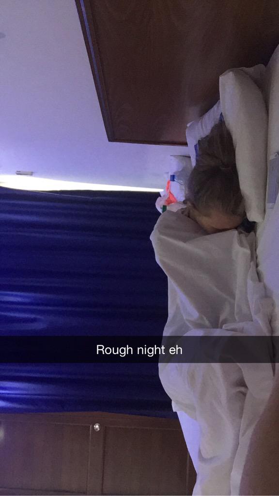 mrcarterrt's tweet photo. Day 2 in Napa and 4/6 just can't handle it #foooked http://t.co/eAA04XHDAc