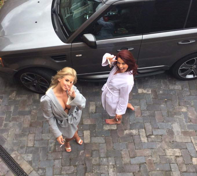 &ldquo;@neonmanagement: On shoot with these two troublemakers @misshannahelizx @AmberMaeMdl @ZOO #FagBreak<a class="tags" target="_blank" title="On Twitter" href="/?out=eyJ0eXAiOiJKV1QiLCJhbGciOiJIUzUxMiJ9.eyJpYXQiOjE3MjIxNjA3NDcsImlzcyI6InR3cG9ybnN0YXJzLmNvbSIsIm5iZiI6MTcyMjE2MDc0NywiZXhwIjoxNzUzNjk2NzQ3LCJyZWRpcmVjdF91cmwiOiJodHRwczovL3R3aXR0ZXIuY29tL25lb25tYW5hZ2VtZW50In0.Vu-oUVTDBLeTAeTnrCjpHLVVUZdcwQYaLaA_nmXNwHAmvZ4hZyCDzCSy-S2tyyk7g8cOhkvZxfAh9XuePKeOJw">@neonmanagement</a><a href="/tag/fagbreak"class="tags"><span>#fagbreak</span></a>