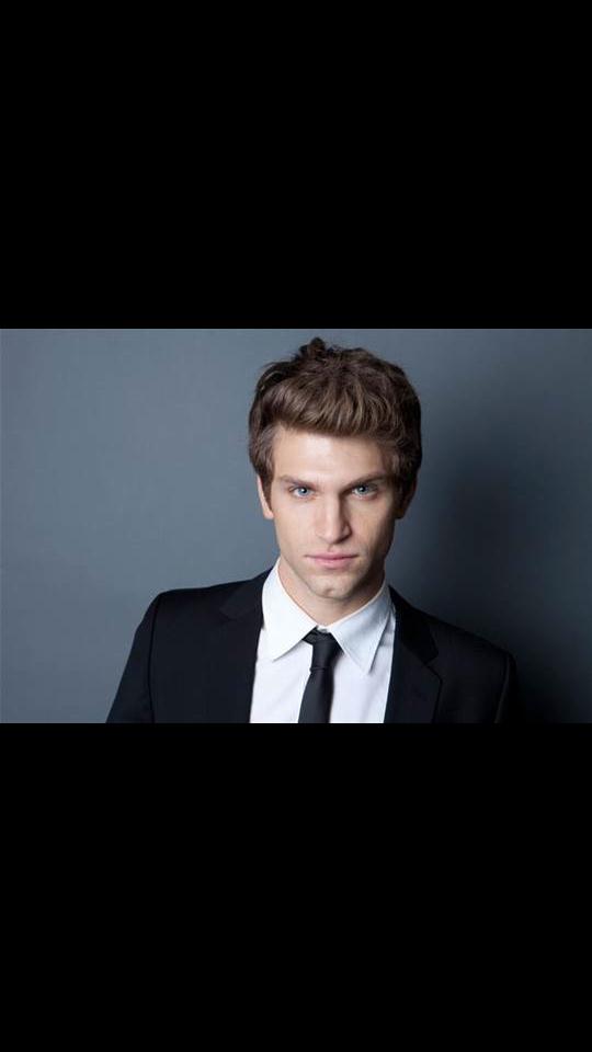 22 luglio 1989=KEEGAN ALLEN
Happy Birthday idol 