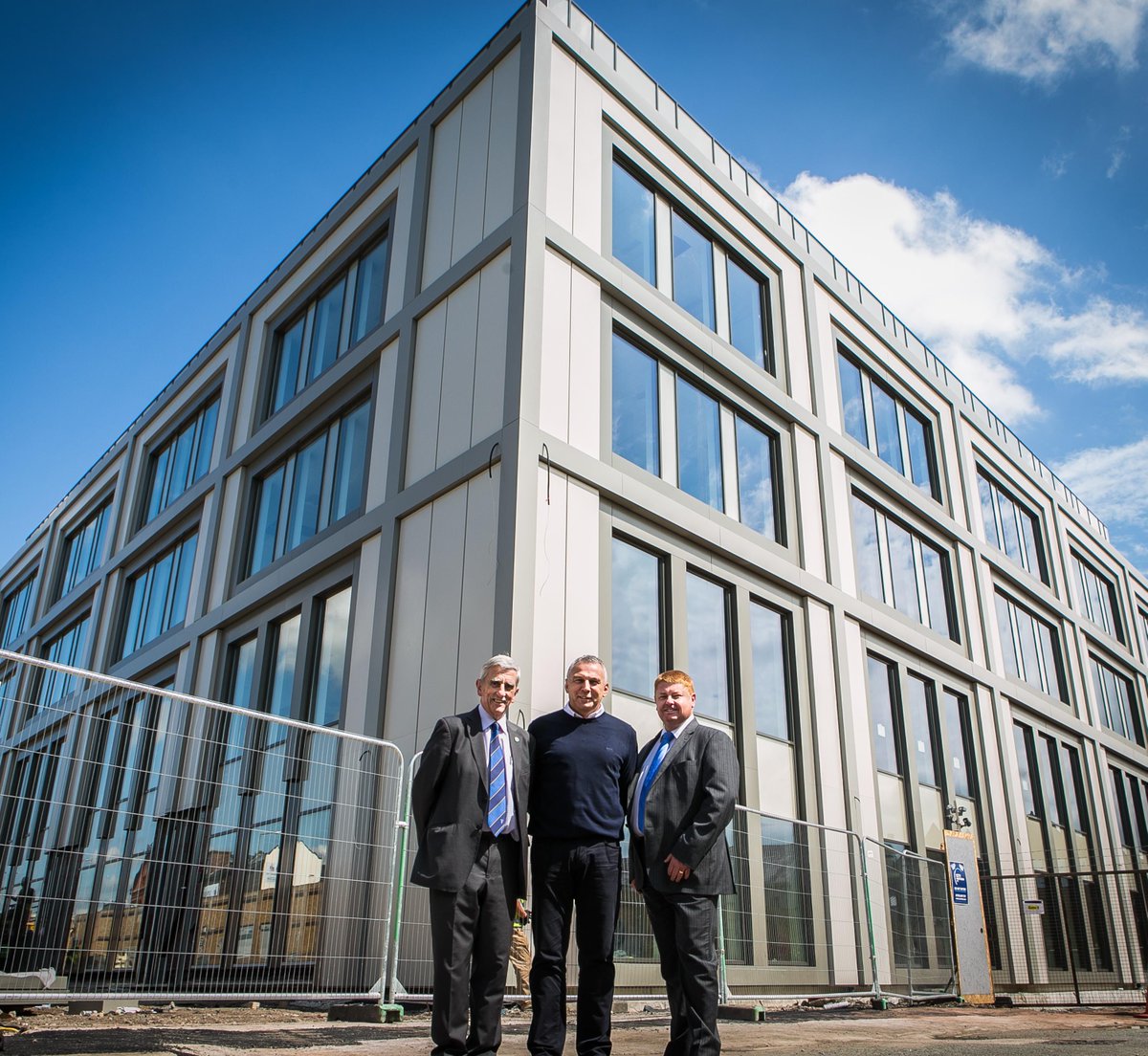 MoveCommercial's tweet photo. Langtree Property Partners appointed for Warrington Stadium Quarter development http://t.co/XsUnjpvOri @WarringtonCo http://t.co/qJYoE5p3Oz