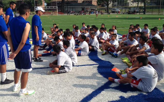 PassaicYS's tweet photo. From Colombia Jairo "El Chiqui" Aguirre running Passaic Youth Soccer's summer camp 2015. http://t.co/dDdvwdXUD4