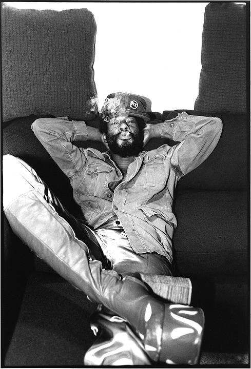 Happy 74th birthday to the legendary George Clinton! Unc! 