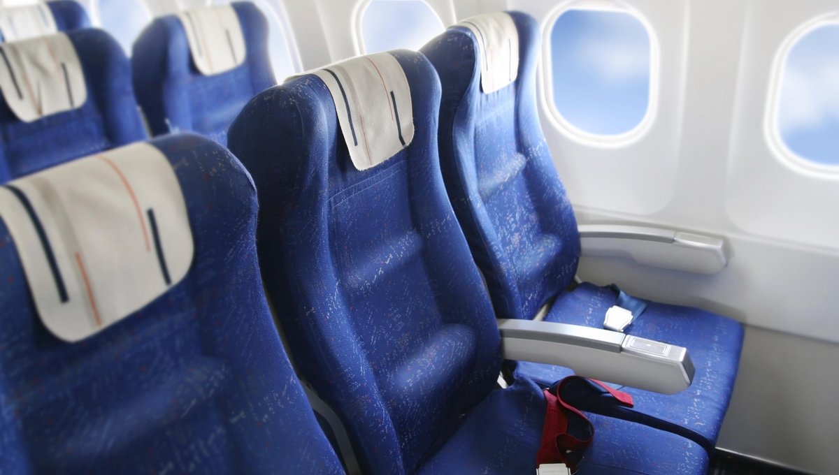 Report: Airlines Installing Uncomfortable Bumps In Seatbacks Because It Pleases Them onion.com/1g6fAGW