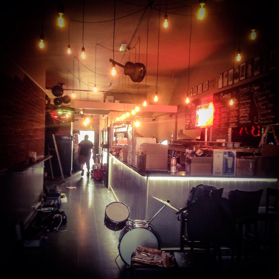 LYPRadioStation's tweet photo. R E - O P E N I N G // T O M O R R O W :
Our #OfficalVenuePartner @SpeakeasyEpping 
#LiveMusic #LYPRadio #Cocktails http://t.co/IqKGB3snHF
