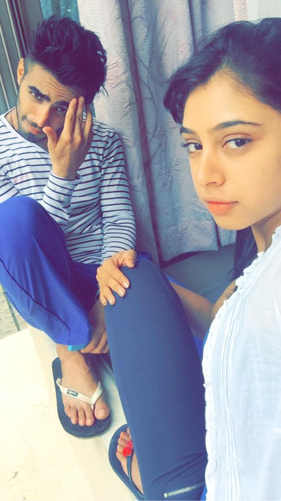 niti_taylor's tweet photo. http://t.co/tIyQ2Hu17F