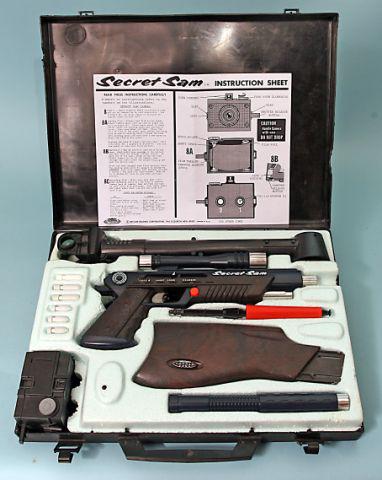 TimBashall's tweet photo. Anyone else remember having one of these when they were younger. They don't make toys like this any more! #SecretSam http://t.co/OEqn2bKHBE