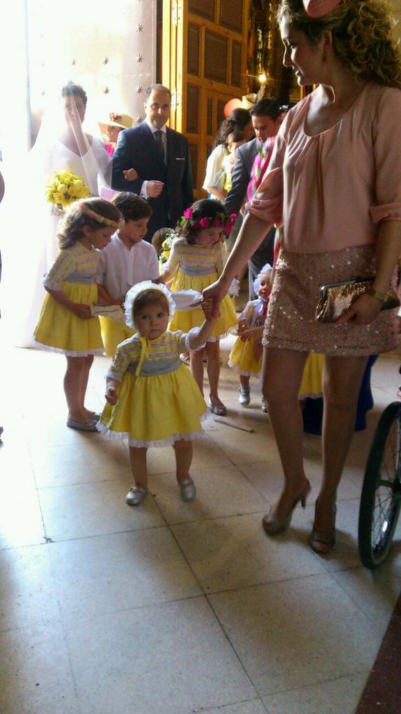 LozaMoreno's tweet photo. MARGARET MORENO! http://t.co/X82Le5dqWZ