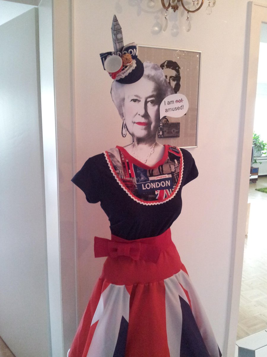 Kleinkariert rockt Ende July Wettenberg: golden-oldies.de. The Queen is amused!