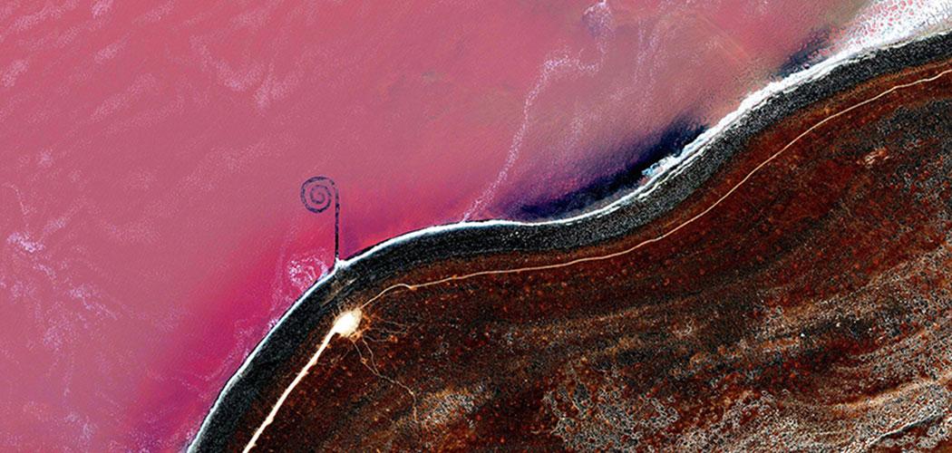 TelegraphPics's tweet photo. Man's effect on earth: Fascinating satellite image project by Benjamin Grant (Rex) http://t.co/4Rz5TxUWK5 http://t.co/TqTEI4vIXN