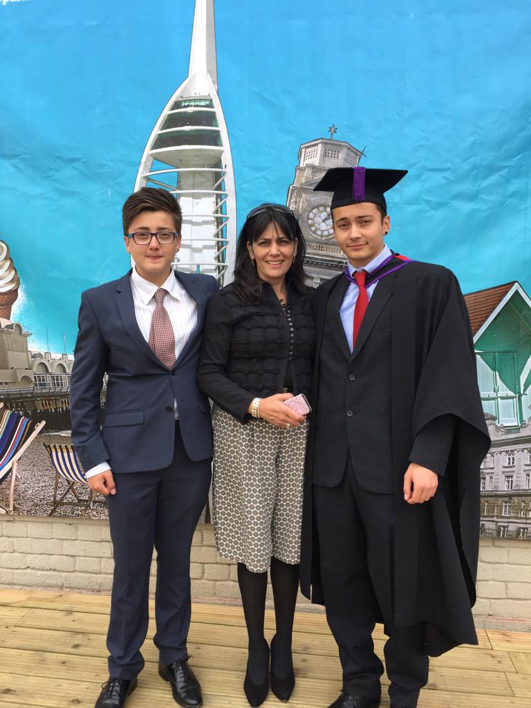 JBurghard's tweet photo. Congrats bro #uopgrad15 http://t.co/CwUtFmhhe8