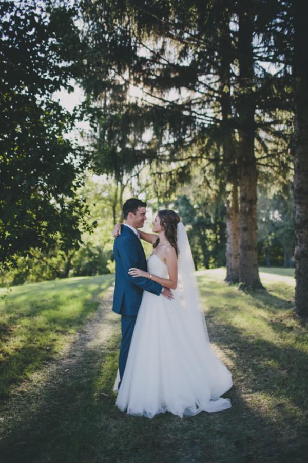 ruffledblog's tweet photo. Timeless photography from this husband and wife team @BellowBlue #ruffledvendor http://t.co/oa6x2otD7V http://t.co/MlCH7mLXvQ
