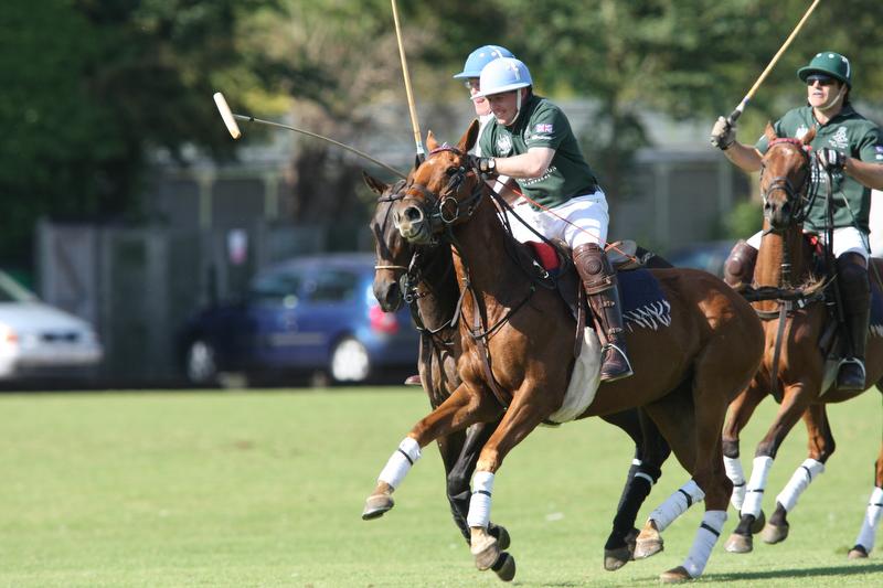 Nothing beats a day spent on the field, playing the game of kings! 
#Polo #PolistasPolo