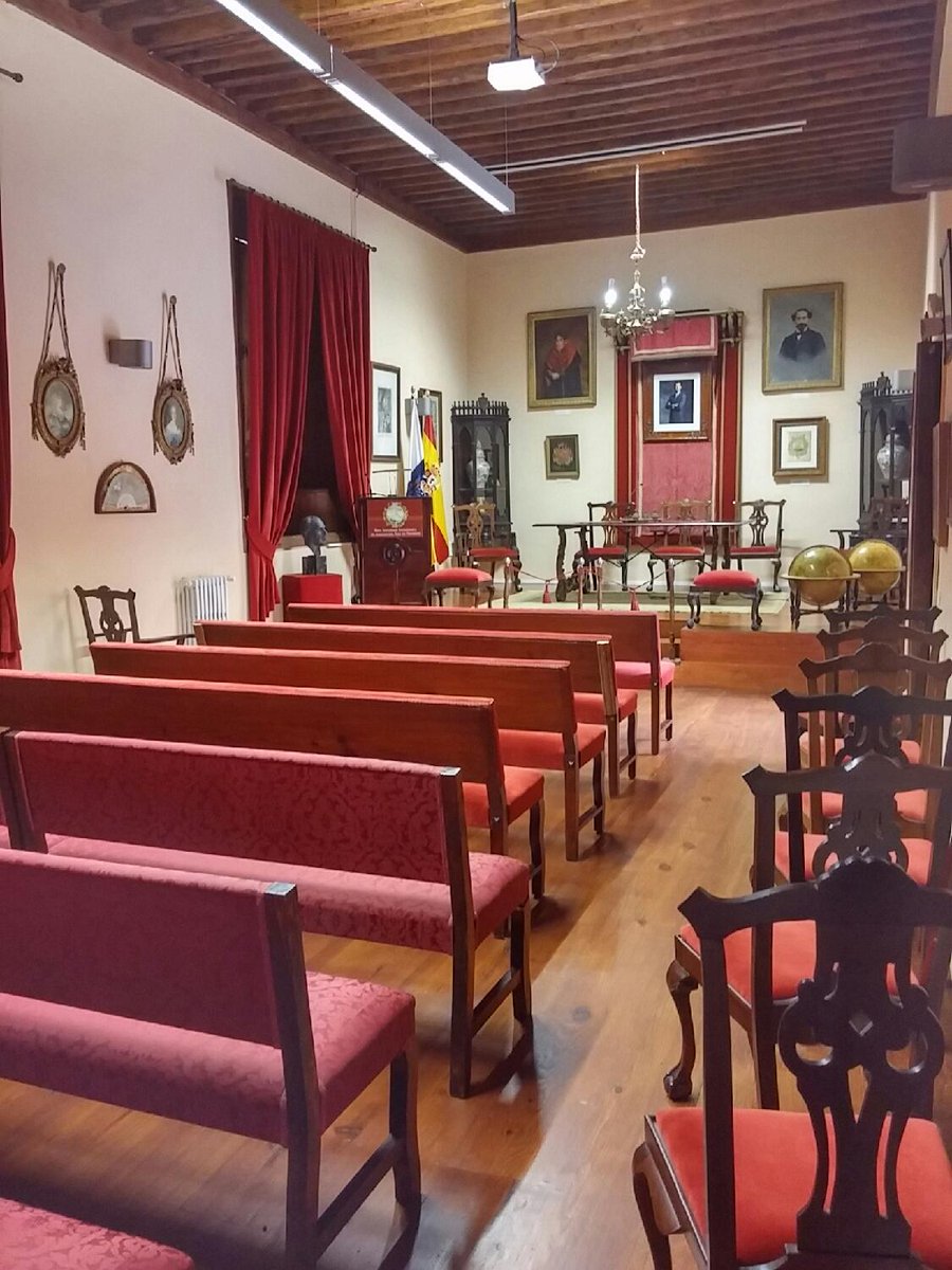 Esta será una de las paradas obligadas de nuestra ruta de este viernes en #LaLaguna buff.ly/1TQLiq1