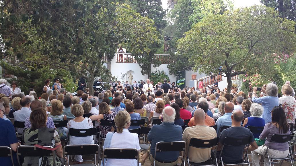 Judit Jordana Pons (@juditjordana) on Twitter photo Èxit absolut al <a href="/JardiTarongers/">Jardí dels Tarongers</a> <a href="/goestravel/">goESTravel</a> l'Orquestra Britànica Wandsworth pops! Plaer de feina #cultura Èxit absolut al <a href="/JardiTarongers/">Jardí dels Tarongers</a> <a href="/goestravel/">goESTravel</a> l'Orquestra Britànica Wandsworth pops! Plaer de feina #cultura