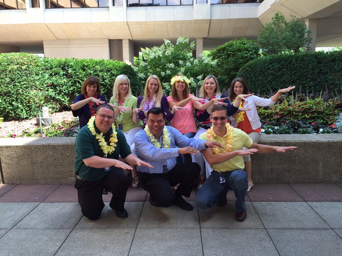 Laura_Sentry's tweet photo. Another fun day at the office! #SentryStyle #funatwork #LuauDay http://t.co/KqO50mOrM5