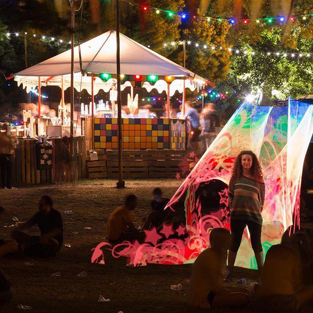 YvesDas's tweet image. Zit je al op #elaba de social netwerk #app van de Gentse Feesten? Wij wel! Zin in een crea… ift.tt/1egWrAv