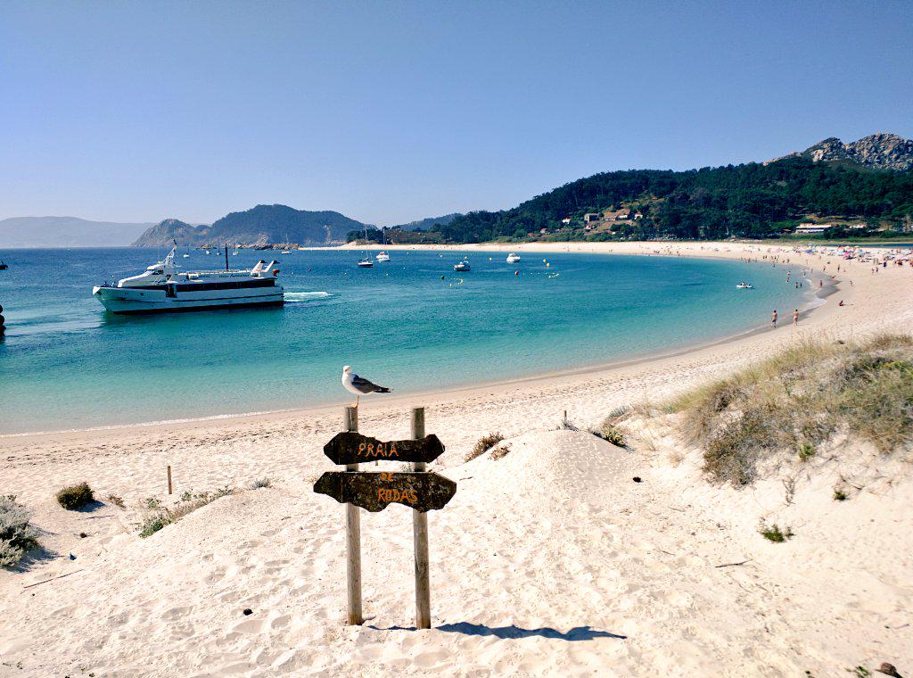 Galicia_Mola's tweet photo. Ideas !!!
RT @SmarkApps: Día completo en las #islasCies  #GaliciaMola http://t.co/hRAu5DUJnR