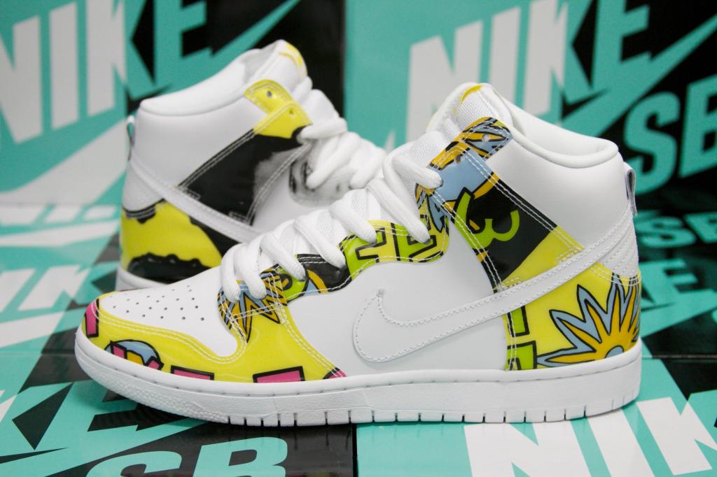 Nike SB Dunk Hi Pr Qs DeLaSoul (BNIB) Size 41,42,42.5,43,44,45,46 IDR 1.999K up <a href="/AllDaySneakers/">A.D.S</a> <a href="/maxshoesclean/">max Shoes clean</a>