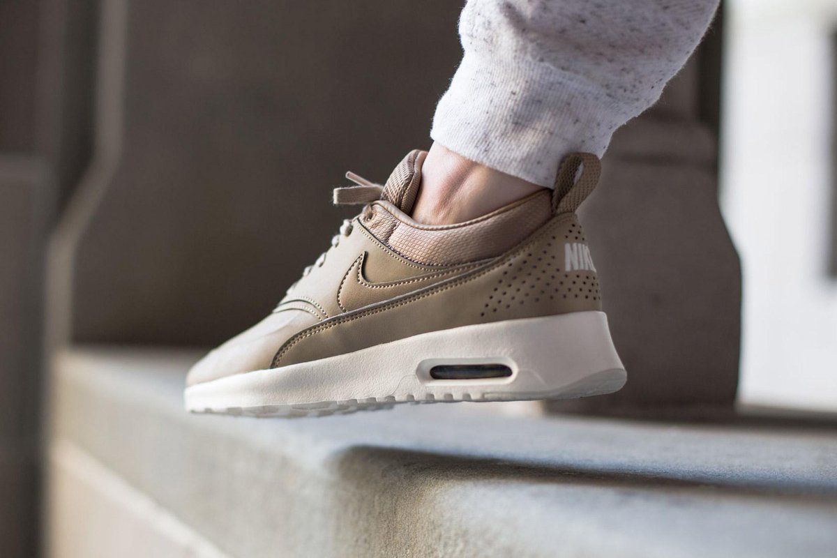 titoloshop's tweet photo. Nike Wmns Air Max Thea Premium - Desert Camo | SHOP HERE http://t.co/ubQRGqrKdR http://t.co/VQXicgqMoH