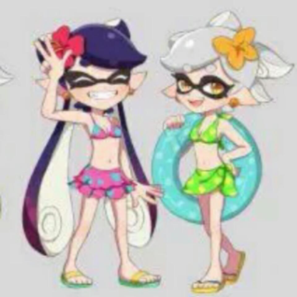 Callie: "Ready for the beach!" 
Marie: "Anyone for a fun time on inner tubes?"