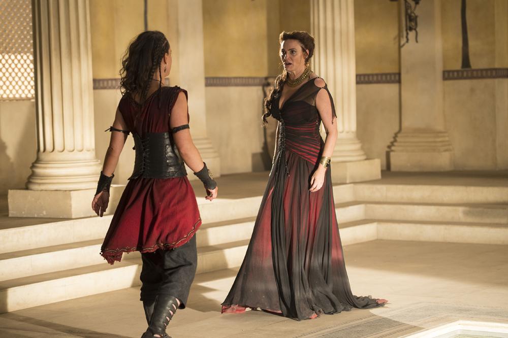 A new episode of #Atlantis premieres Saturday at 11:15/10:15c and surprise, Pasiphae is still totally evil on it.
