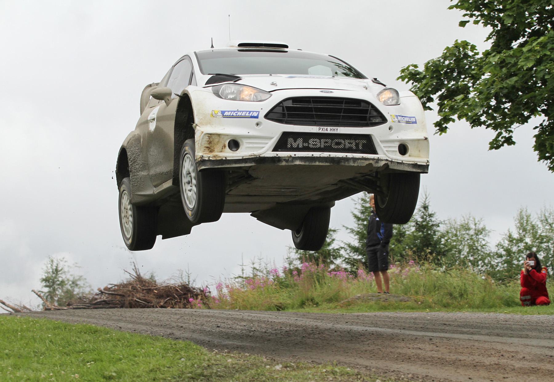 WRC: Neste Oil Rally Finland [30 Julio - 2 Agosto] CKifld3UEAAMzlf