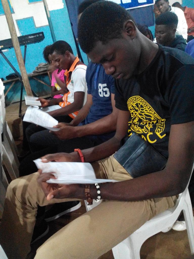 CFi_FUTA1's tweet photo. Today's bible study topic is "TALENT"
God has put a gift or talent in every person that will make us find fulfilment http://t.co/n5MZ5mcqvA