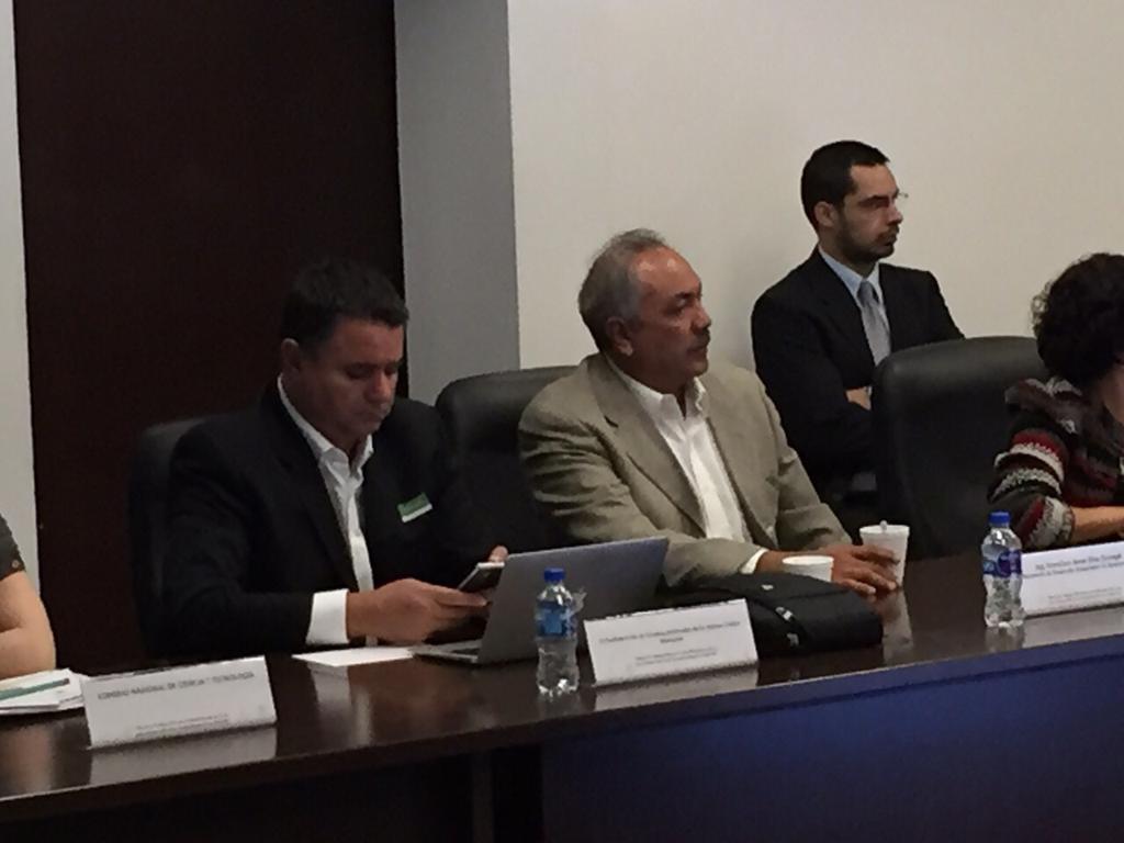 El desarrollo de la competitividad para  #MIPyMES , eje fundamental  #QuintanaRoo <a href="/betoborge/">R</a> <a href="/javierdica/">Javier Diaz Carvajal</a> <a href="/EPN/">Enrique Peña Nieto</a> <a href="/SE_mx/">Economía México</a>