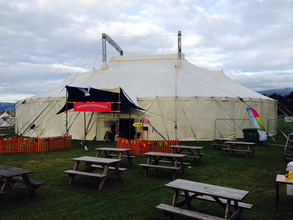 PontioTweets's tweet image. Good crowd in tonight ready to enjoy #FLOWN... if you've missed it so far, catch it while you can until Sat 25th