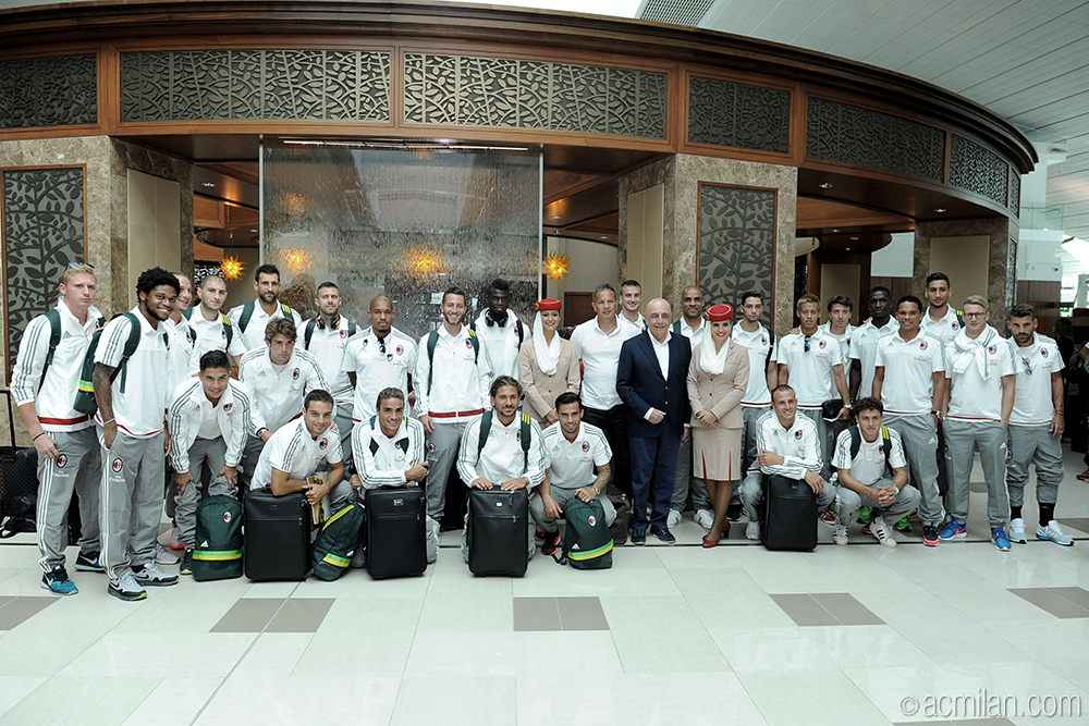 inforossoneri's tweet photo. Skuad Milan. #weareinChina http://t.co/xC7YgBHBz0