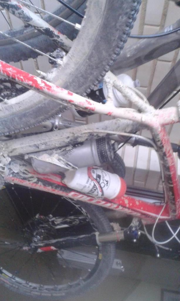 Marioghostrider's tweet photo. @robermartin0891 si porque del barro yo... jajaja http://t.co/8l6efTp0Ho