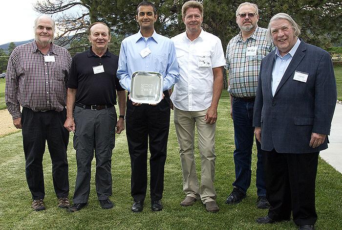 bot_innovation's tweet image. RT LANL_Tech: Los Alamos honors computer #code team with Feynman #Innovation Prize 1.usa.gov/1gORznY #codew…