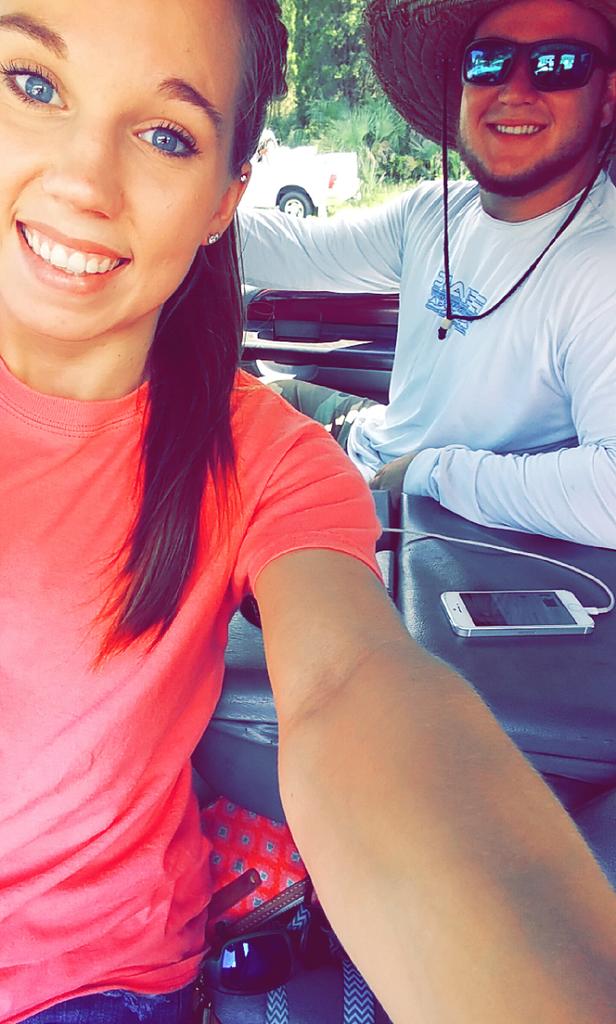 rjeanmiller91's tweet photo. Nothing makes me happier than to be in your arms and to see you smile http://t.co/ecOUNdLkCq