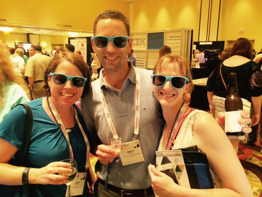 iWavePRO's tweet image. Some of our favourite #aprapeeps rocking the iWave glasses! #lookinggood