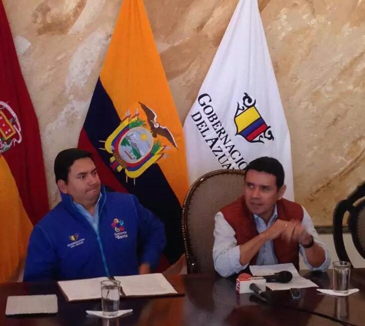 CristianXMS's tweet photo. Ministro @MTOP_Ec anuncia que #Fopeca será la subcontratista de la vía Gualaquiza-Sigsig @waltersolisv @LeoBerrezueta http://t.co/1iMXb7VzoH
