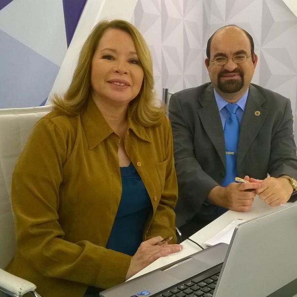 GiovanniMeirele's tweet image. Na #TVMaster #Canal20 #NETDigital, de segunda a sexta, ao meio-dia, #MasterNews com @GiovanniMeirele e @BethMenezesPB