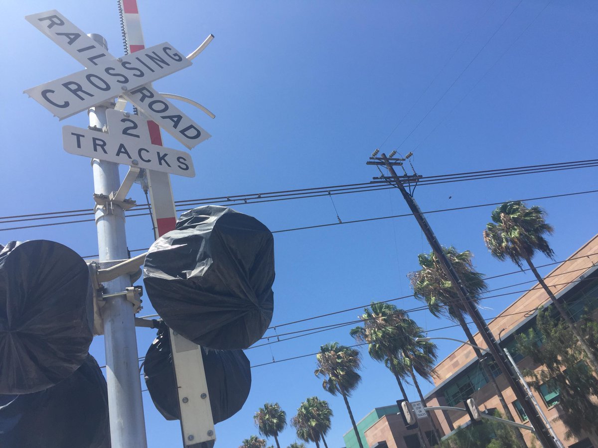 #SantaMonica TRAIN TESTING IS ABOUT TO BEGIN
 Expect train movement at ANY TIME, ON ANY TRACK, AND IN ANY DIRECTION