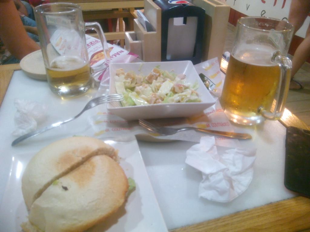 noecico's tweet photo. Cenita a topee con mi pequiiii http://t.co/MiENQHEQLN
