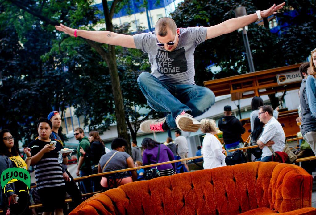 martinmoorejr's tweet photo. Going to be at @NEWaukee #NightMarket tonight at 6:00 come be in the #VLOG. #milwaukeenightmarket #PutMeInTheVLOG http://t.co/dqdwDIq0s1